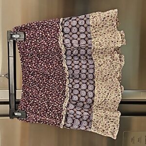 💕LUCY LOVE💕 Free & Easy Mini Skirt ~ Multi- Color Floral Print Medium